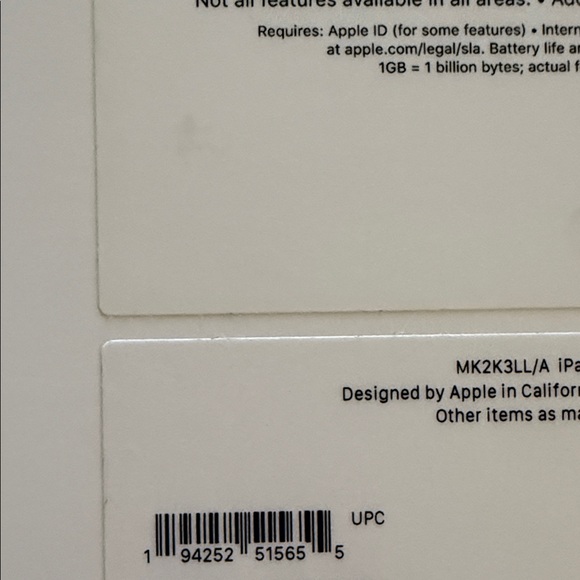 iPad - Sleek midnight 9th GEN 2023 10.2 inch screen laptop case included - Picture 14 of 17